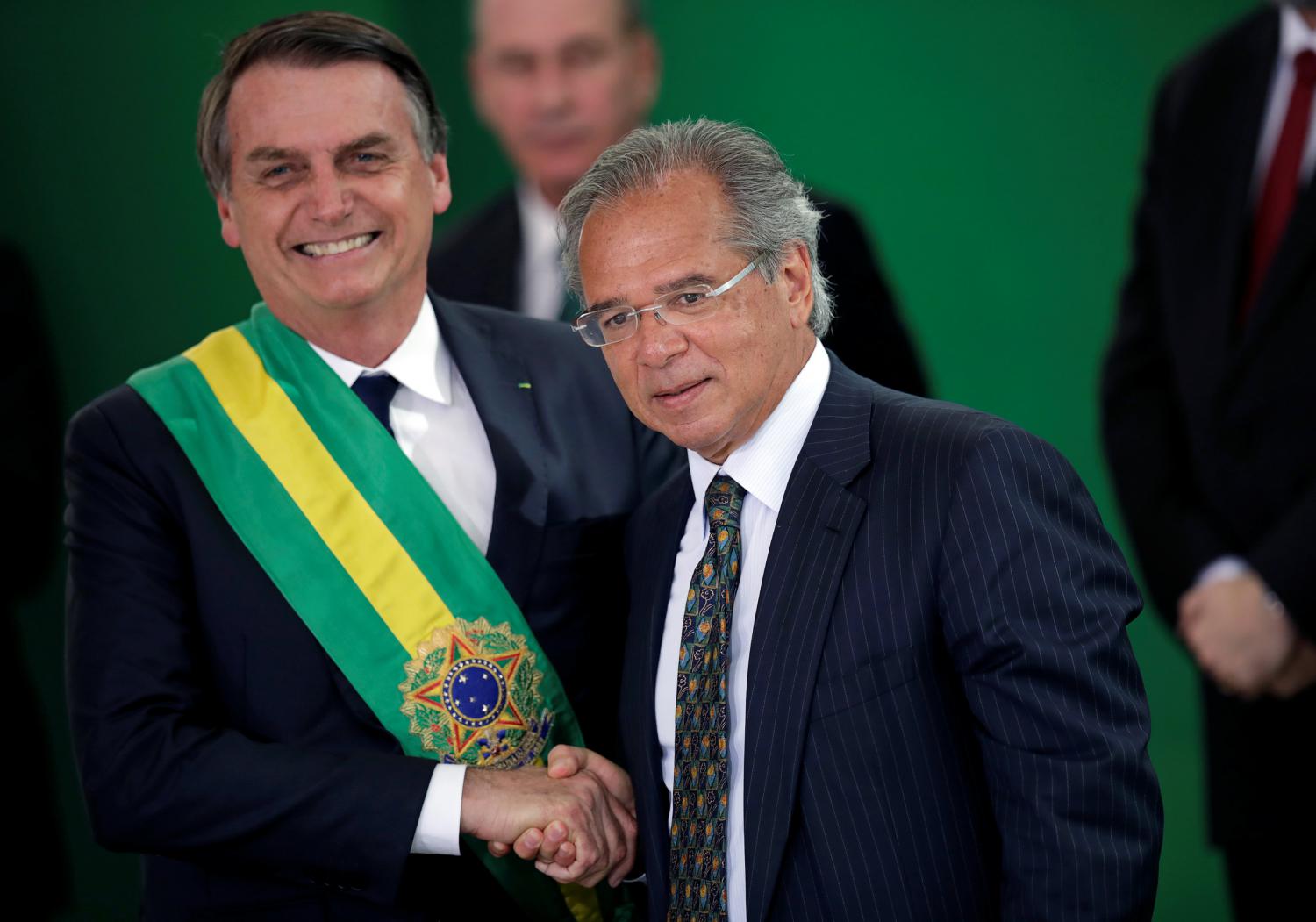 Bolsonaro indica outro militar para gerência da Petrobras