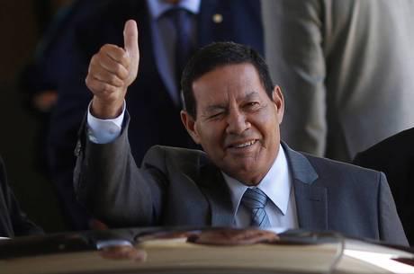 Mourão irá à...