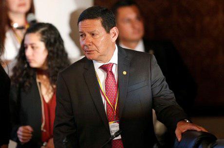 Mourão: Venezuela não sairá sozinha de regime chavista opressor