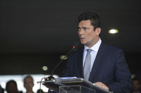 Sérgio Moro diz que suspeitas de repasses do PSL serão apuradas