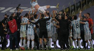 Argentina vence Brasil na Copa América e quebra jejum de títulos