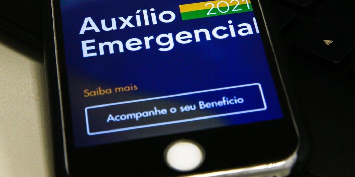 Auxílio emergencial é pago a beneficiários do Bolsa Família com NIS 1