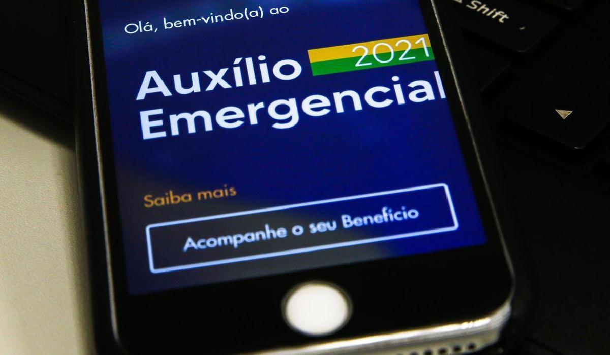 Auxílio emergencial é pago a beneficiários do Bolsa Família com NIS 1