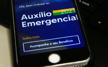 Auxílio emergencial é...