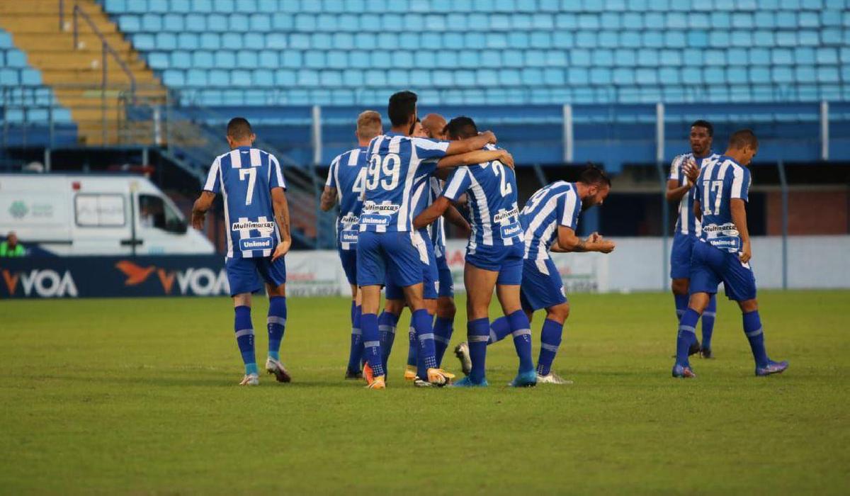 Avaí vence Chapecoense e sai na frente na decisão do Catarinense