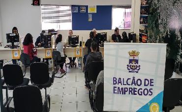 Balcão de Empregos...