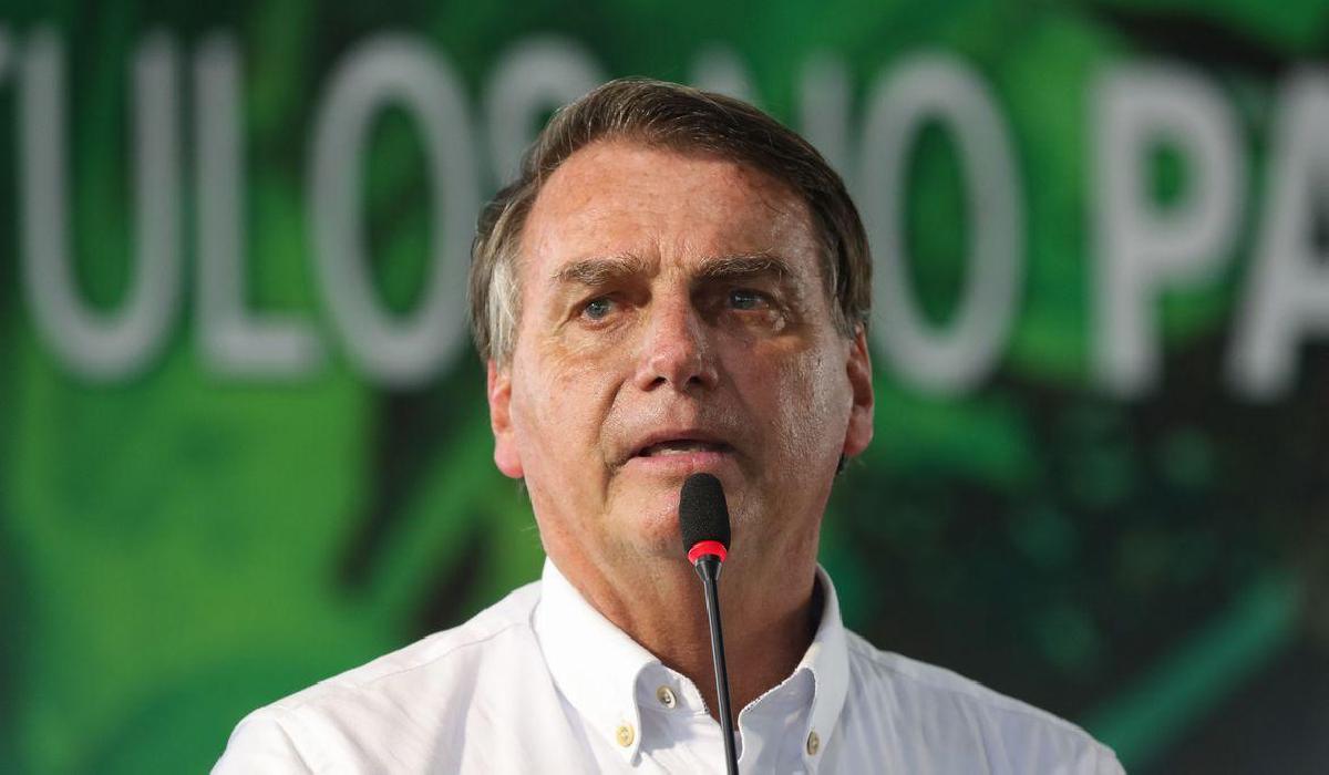 Bolsonaro reafirma que vetará fundo eleitoral de 2022