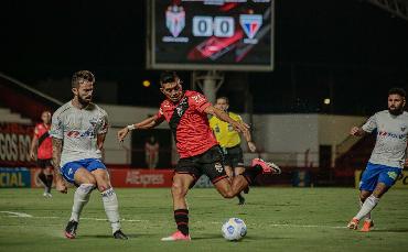 Brasileirão: Fortaleza segue...