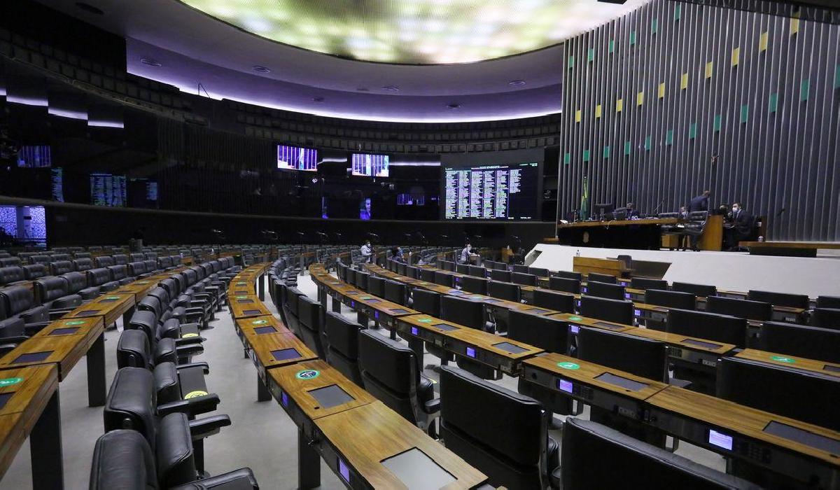 Câmara aprova aumento da pena mínima para feminicídio