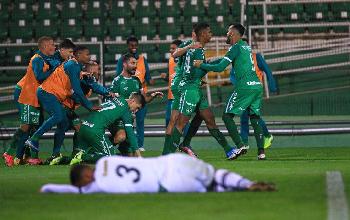 Chapecoense supera Figueirense e se classifica no Catarinense