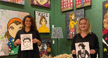 Collab da artista plástica Adri Volpi e Claire Juliani será lançada no Plaza Boulevard Itapema