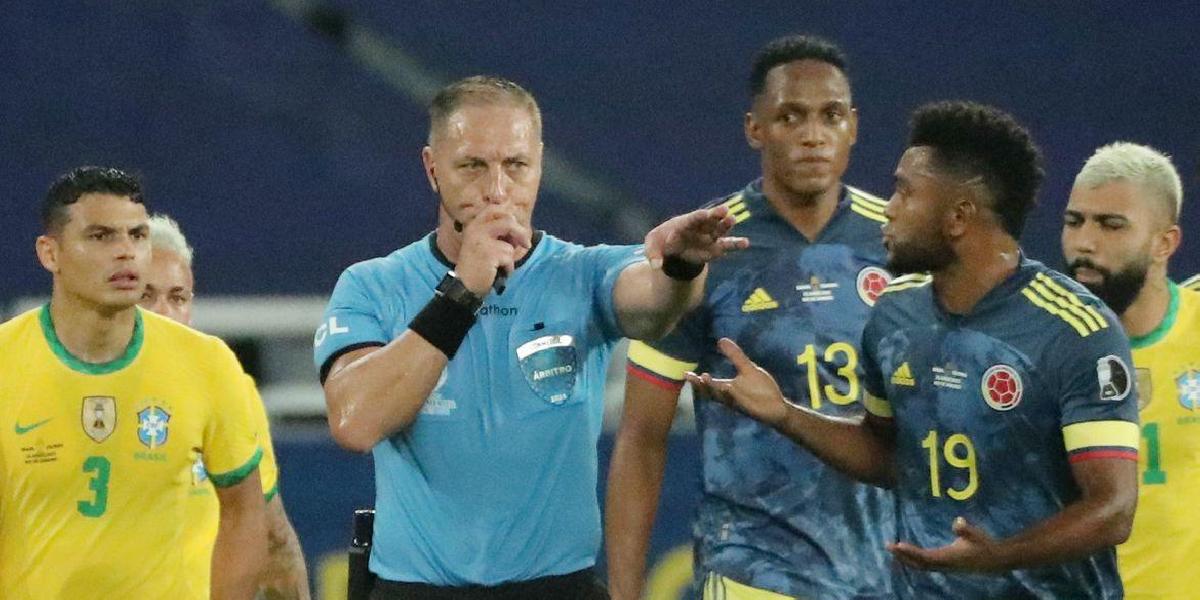 Colômbia protesta à Conmebol por arbitragem de jogo contra Brasil