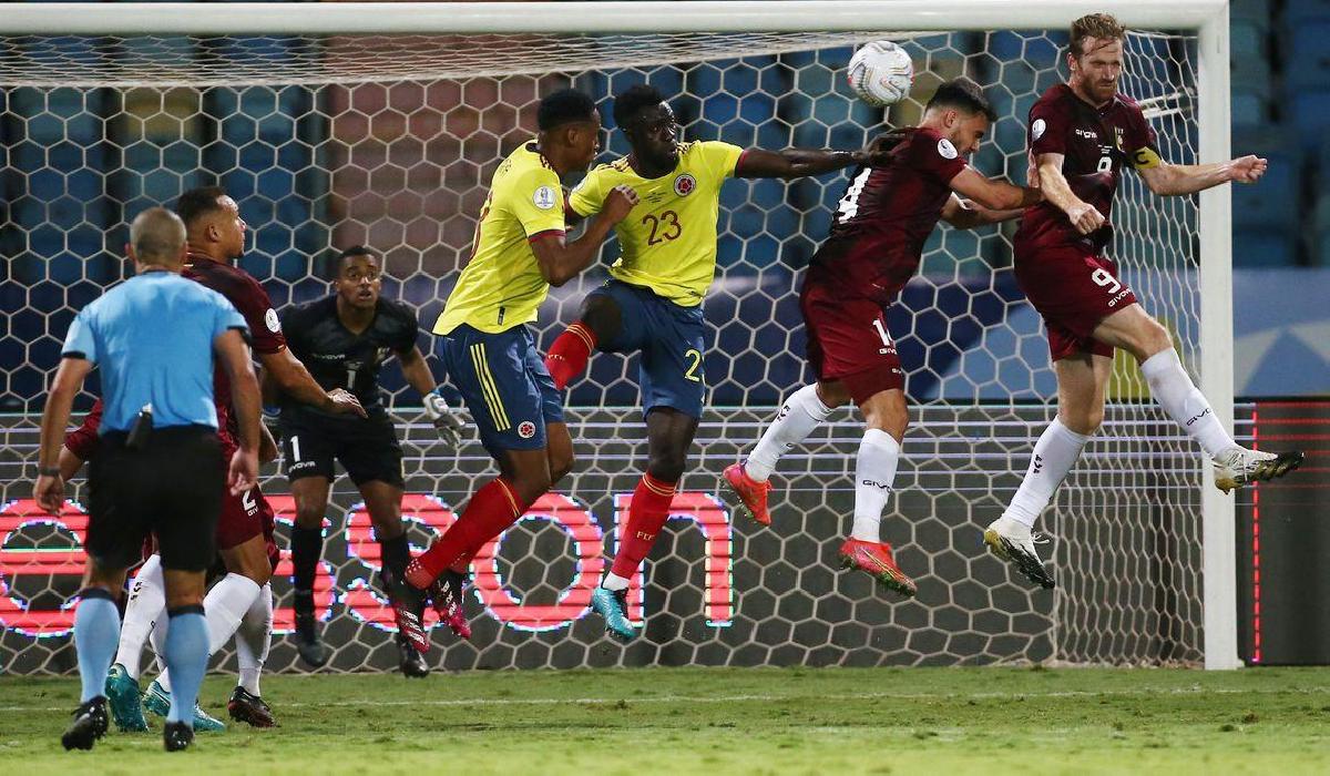 Com brilho de goleiro, Venezuela segura Colômbia pela Copa América