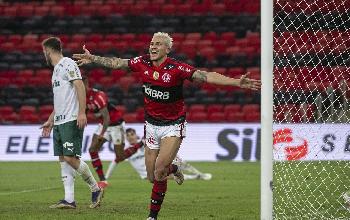 Com Pedro decisivo, Flamengo vence Palmeiras na estreia do Brasileiro