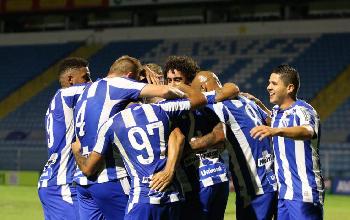 Com vitória sobre Brusque, Avaí está na final do Catarinense