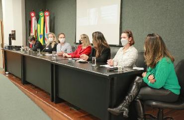 Combate à pedofilia foi tema de uma mesa-redonda na Alesc