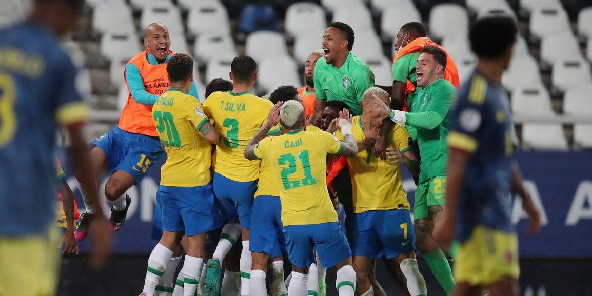 Copa América: Brasil vence Colômbia no fim em duelo com gol polêmico