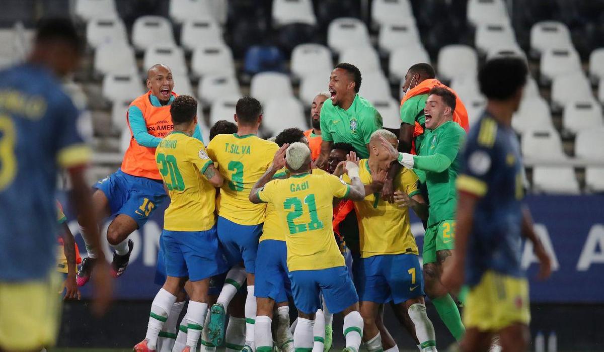 Copa América: Brasil vence Colômbia no fim em duelo com gol polêmico