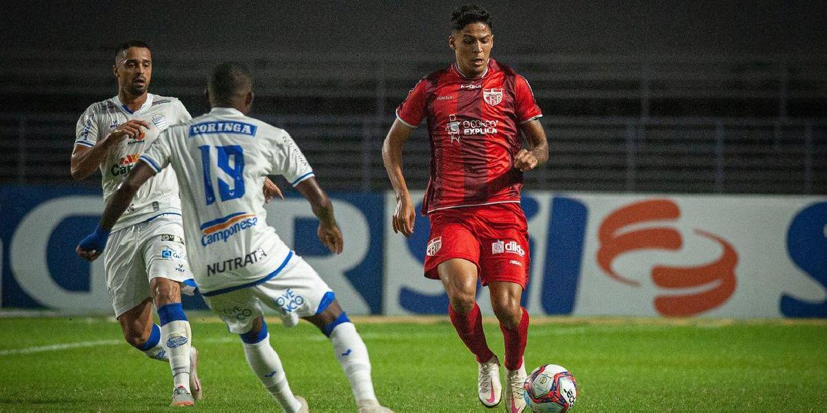 CRB vence CSA no clássico alagoano da Série B no estádio Rei Pelé