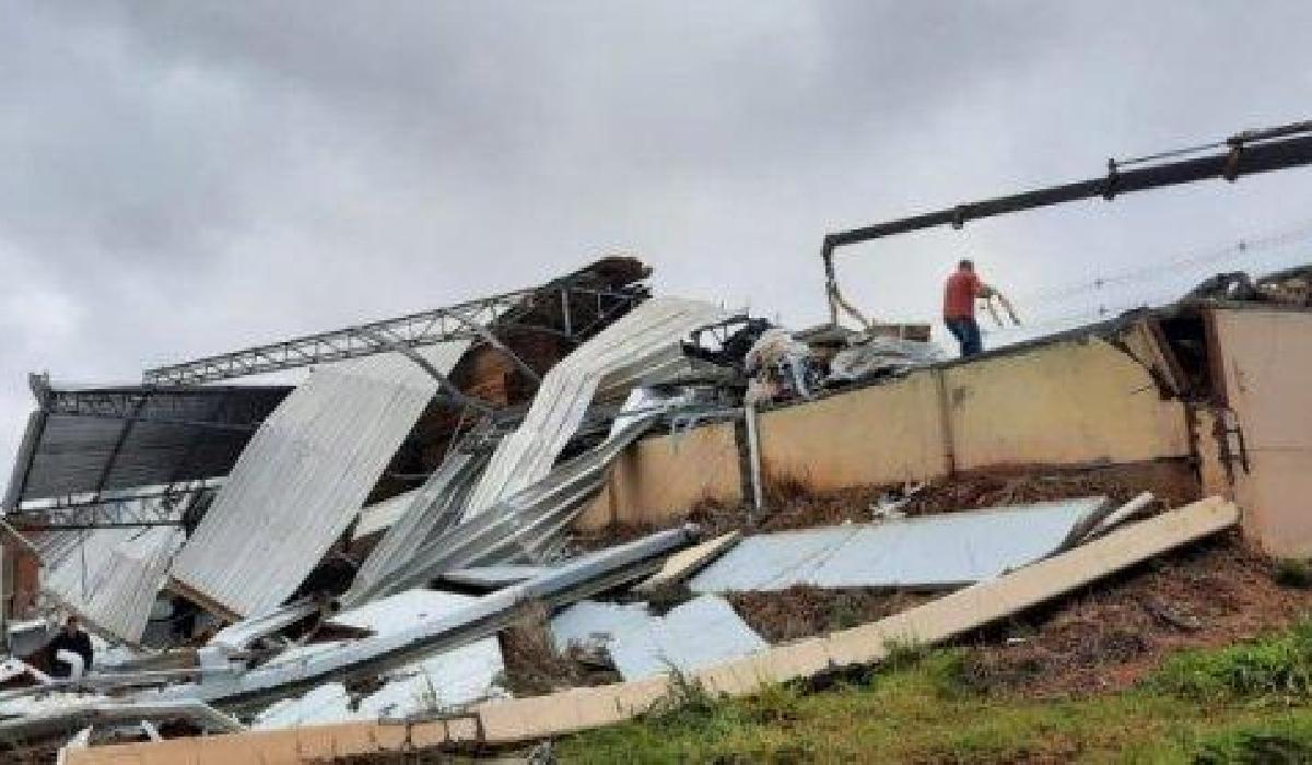 Defesa Civil diz que tempestade em Santa Catarina formou tornado