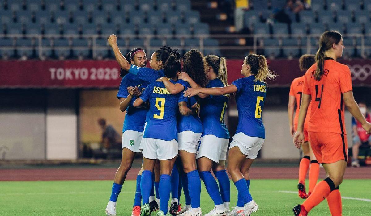 Em jogo de seis gols, Brasil e Holanda empatam no futebol feminino