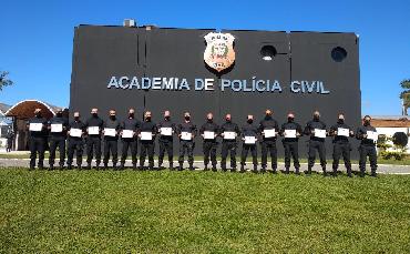 Formados 17 novos...