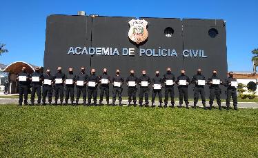 Formados 17 novos...