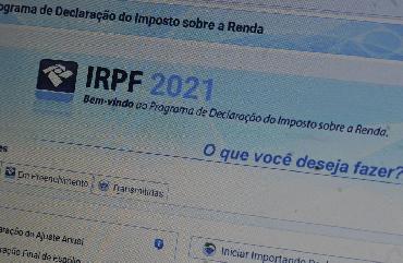 Guedes anuncia que faixa de isenção do IR passará para R$ 2,5 mil