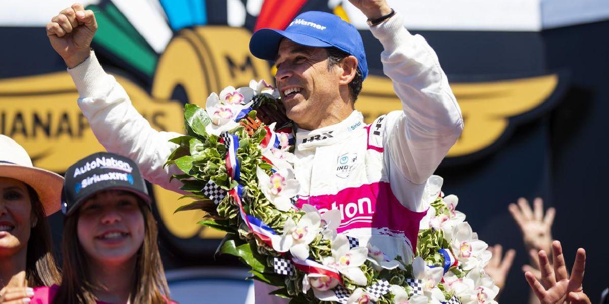 Helio Castroneves vence 500 milhas de Indianápolis pela quarta vez