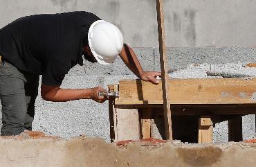 Inflação da construção civil cai para 1,24% em julho