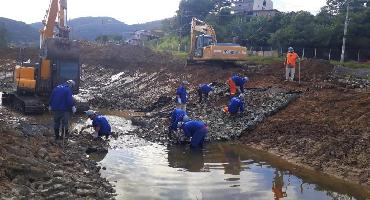 Inicia obra em uma das pontes do Rio das Ostras e passagem será interrompida