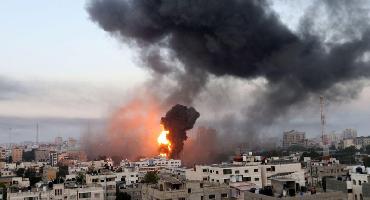 Israel bombardeia Gaza para conter militantes palestinos