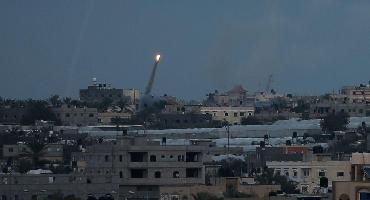 Israel e Hamas intensificam bombardeios