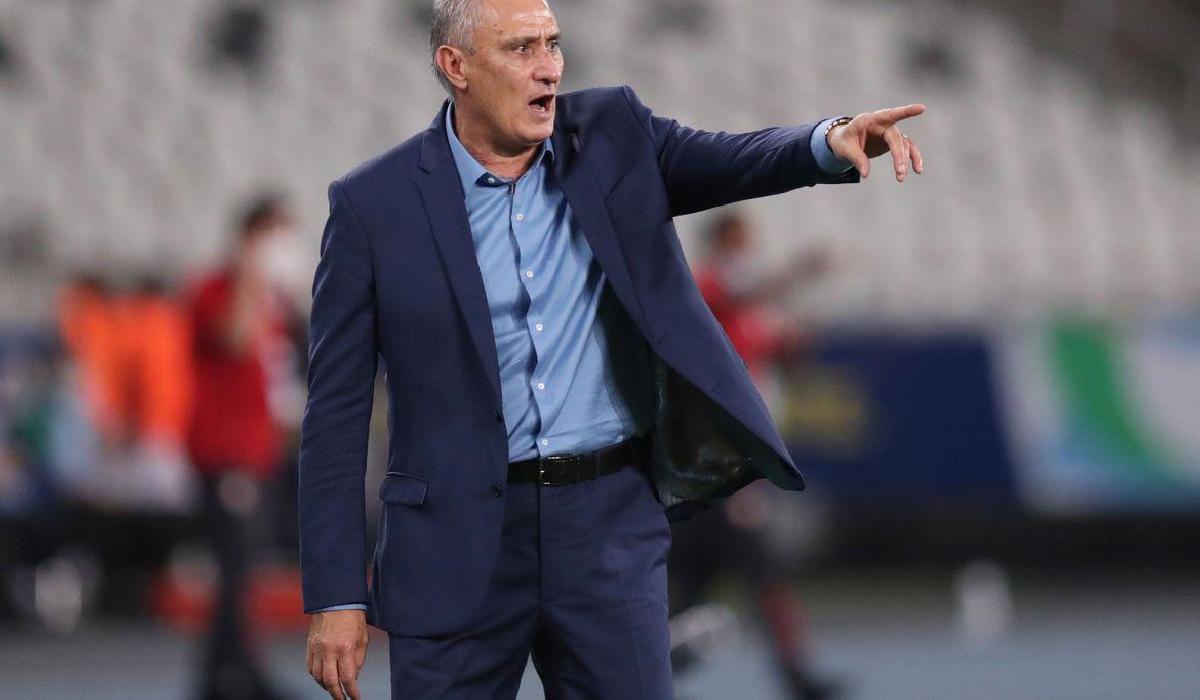 Jejum de títulos da Argentina não pesa em final com o Brasil, diz Tite