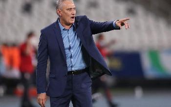 Jejum de títulos da Argentina não pesa em final com o Brasil, diz Tite