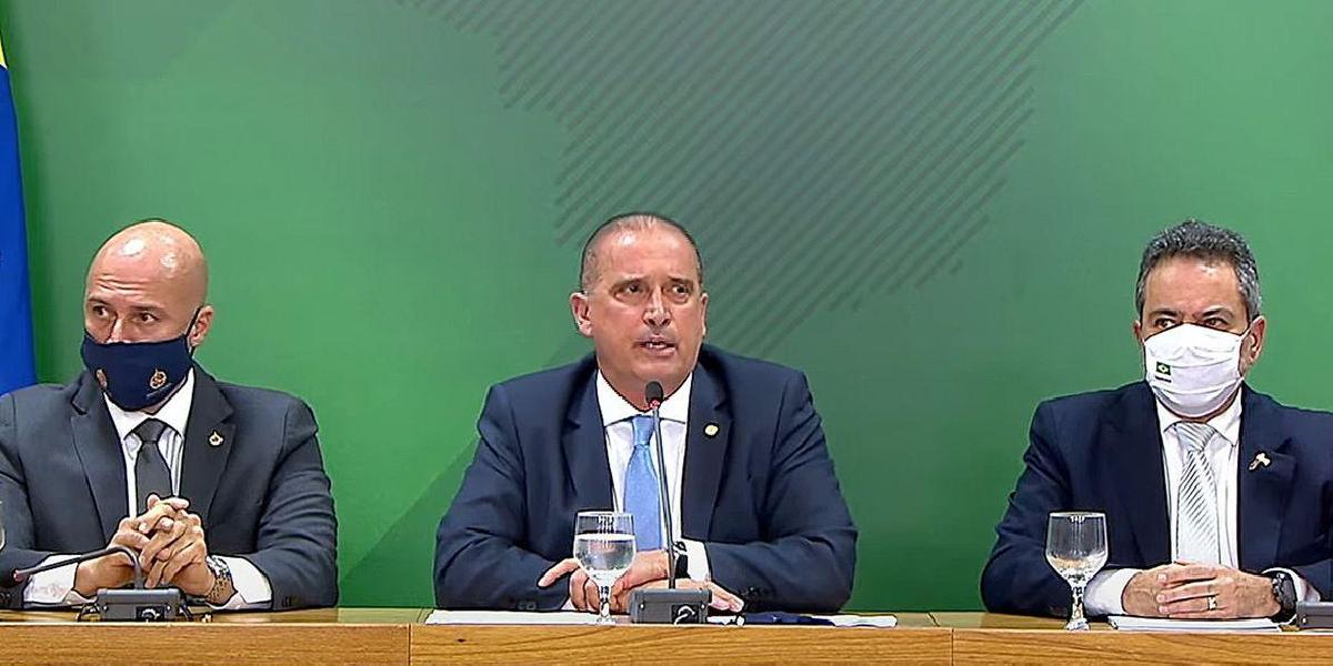 Ministro diz que PF vai investigar deputado por falas sobre vacina