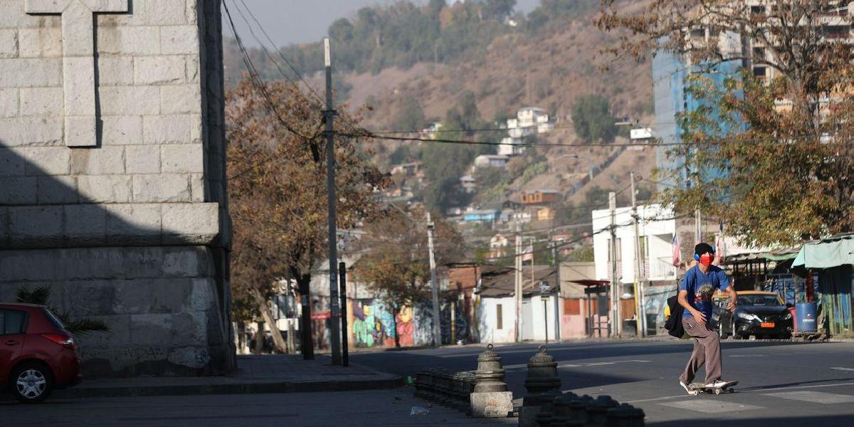 Mulheres são mais votadas no Chile, mas lei as obriga a ceder lugares