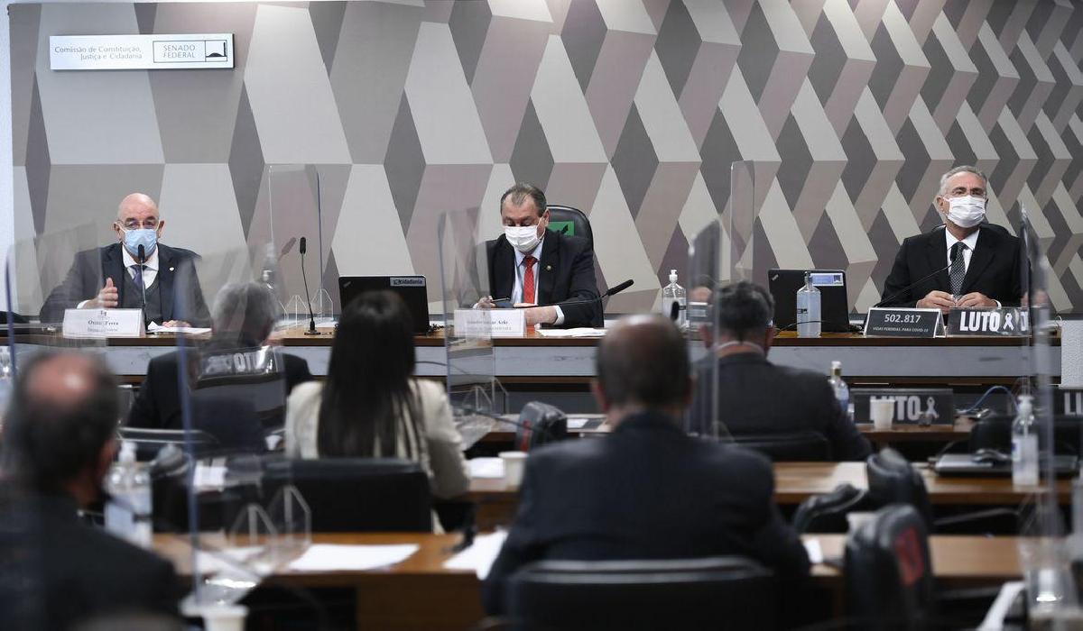 Osmar Terra diz que foi otimista em opiniões sobre a pandemia