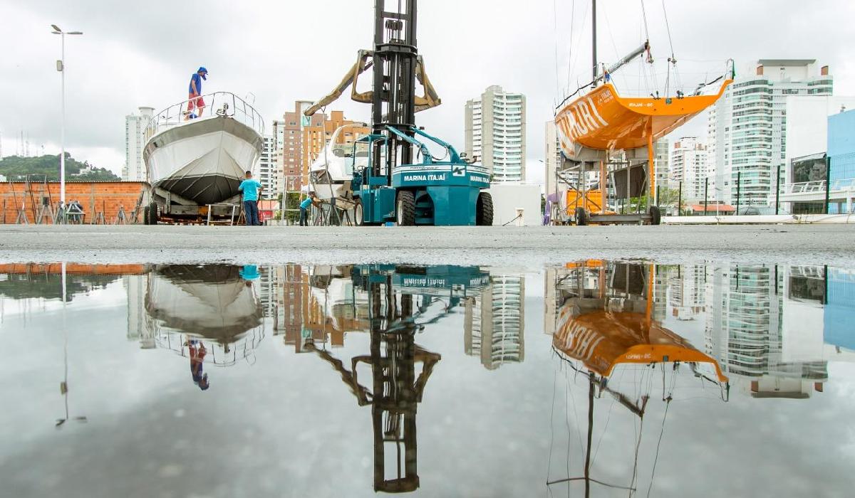 Pandemia reflete no aumento da demanda por reforma de barcos