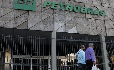 Petrobras anuncia reajuste...