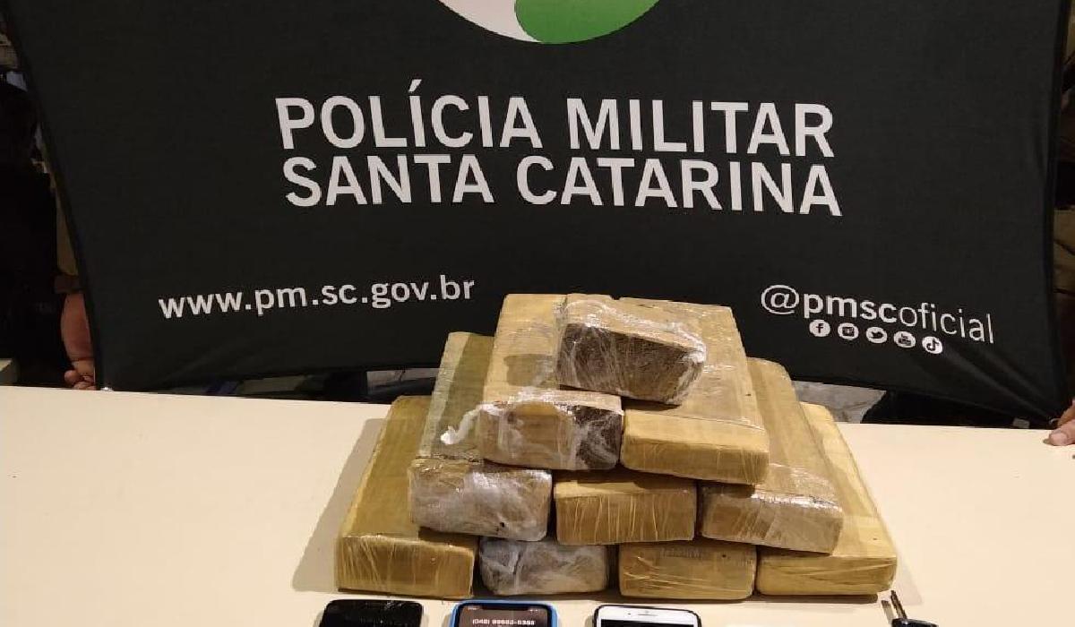 PM apreende mais de 10kg de maconha em Balneário Cmboriú