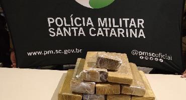 PM apreende mais de 10kg de maconha em Balneário Cmboriú