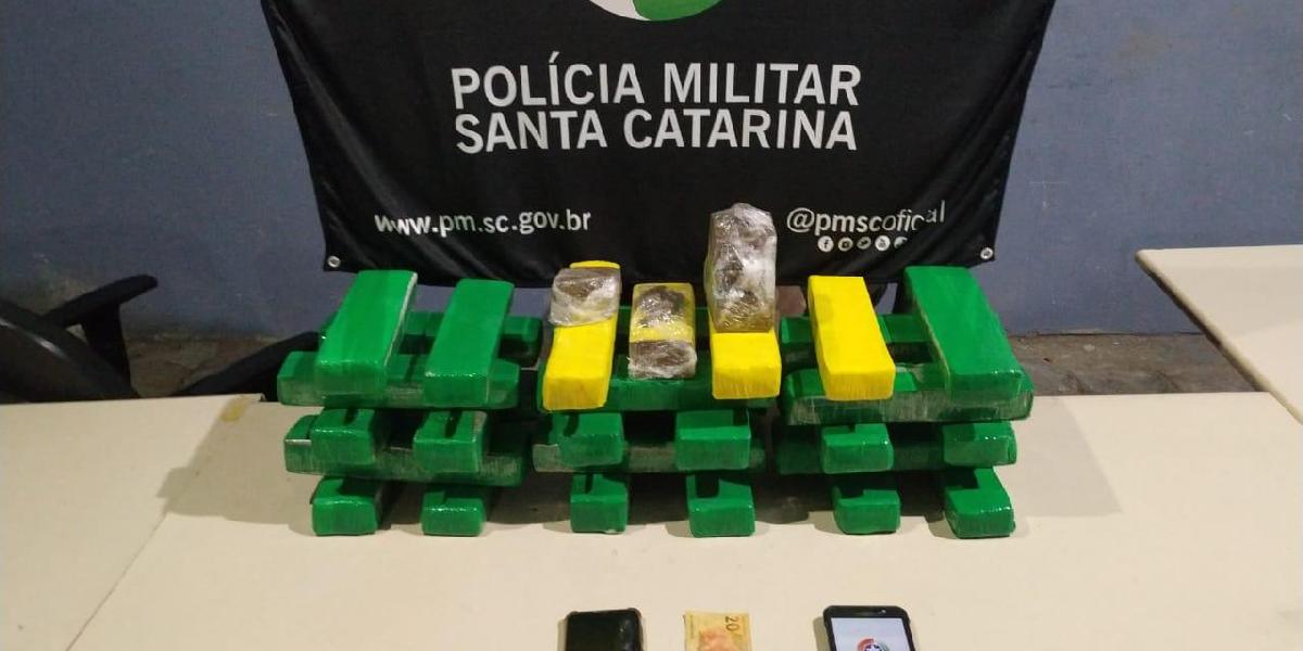 PM apreene mais de 20 quilos de maconha no Pioneiros