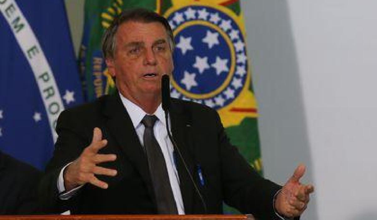 Presidente Jair Bolsonaro recebe alta médica