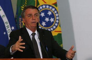 Presidente Jair Bolsonaro recebe alta médica