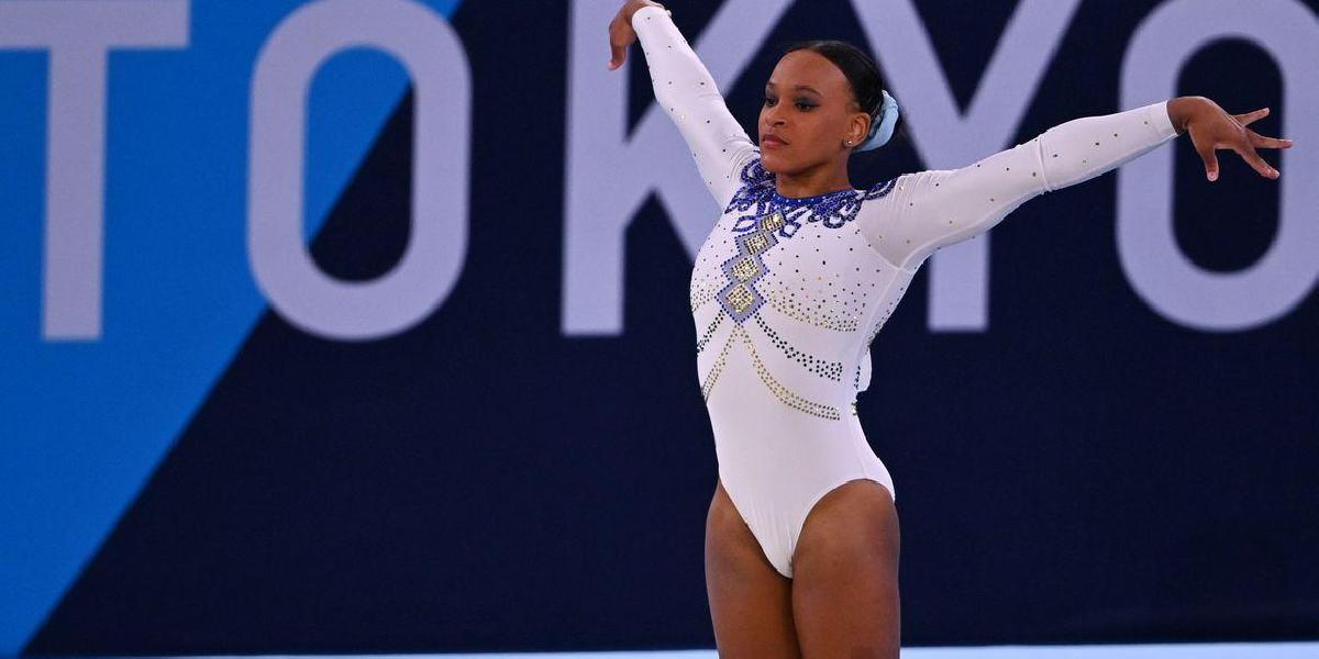 Rebeca Andrade conquista ouro para o Brasil na ginástica artística