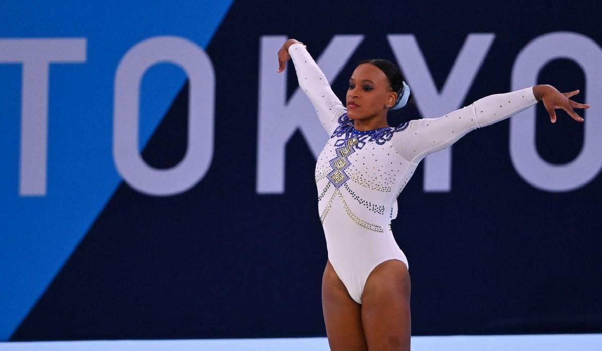 Rebeca Andrade conquista ouro para o Brasil na ginástica artística