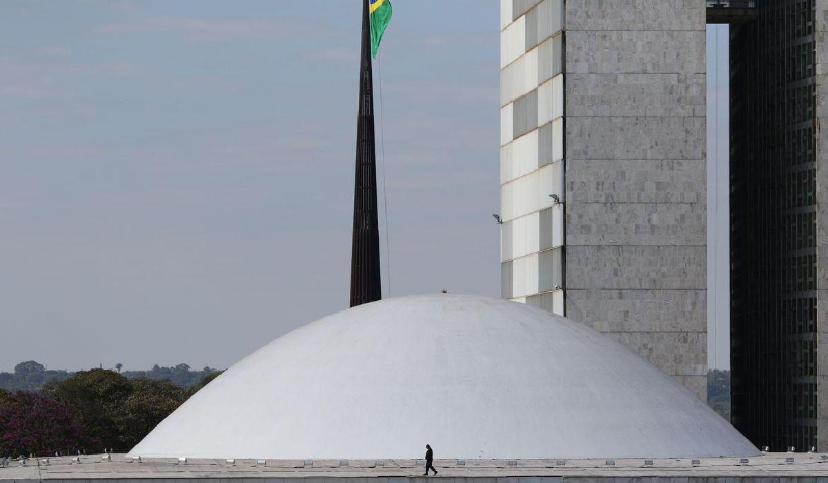 Relatório da LDO 2022 não é votado; parlamentares pedem mais tempo