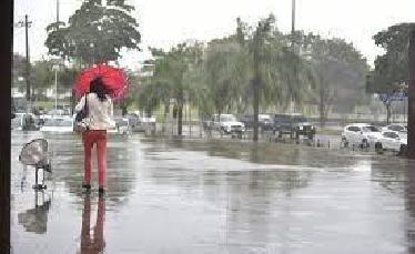 Sábado com chuva...