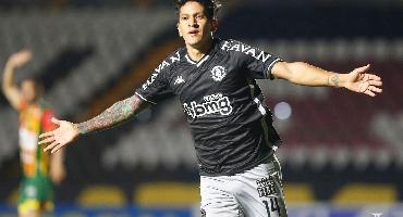 Série B: com gol de Cano, Vasco vence Sampaio Corrêa